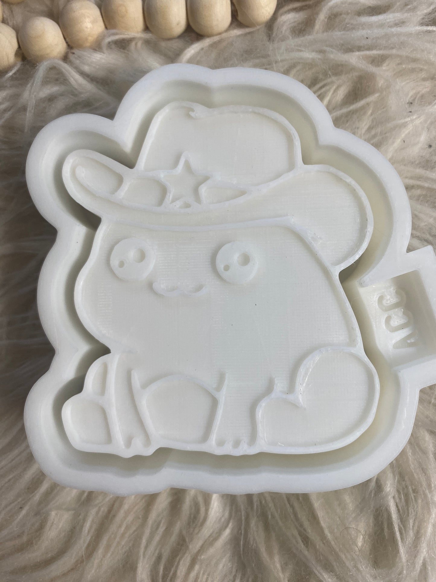 Frog with Cowboy Hat Freshie Mold