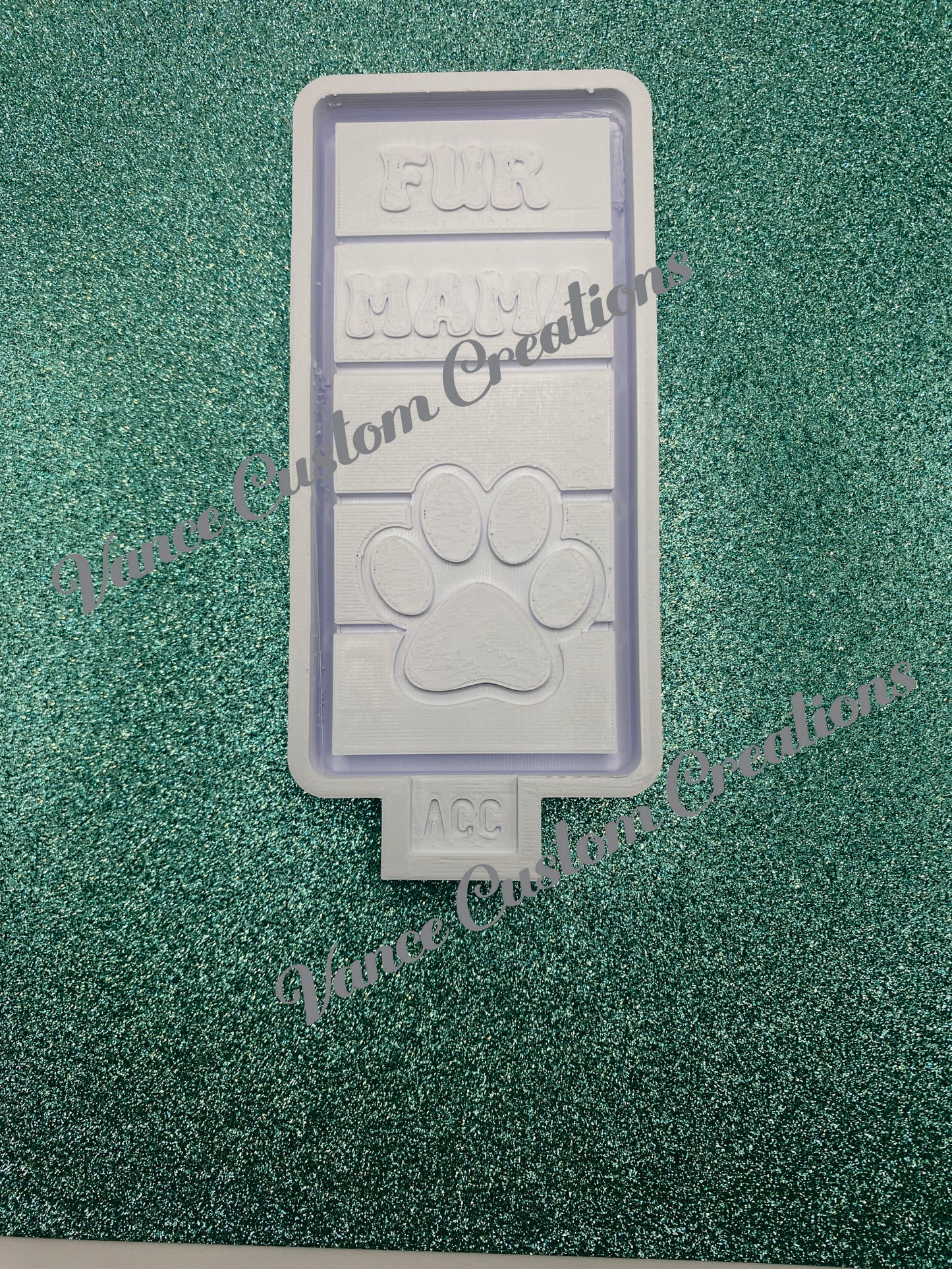 Fur Mama Snap Bar Mold
