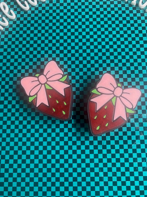 Strawberry With Bow Straw Topper