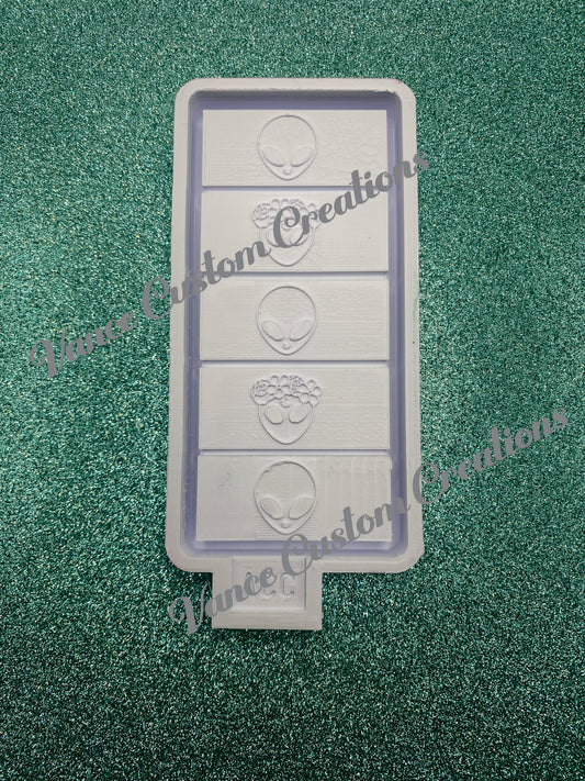 Alien Snap Bar Freshie Mold