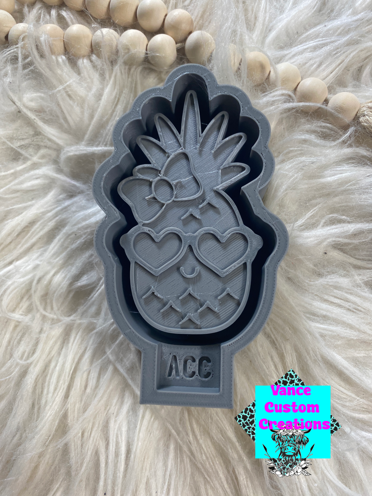 Pineapple with Sunglasses Freshie Mold