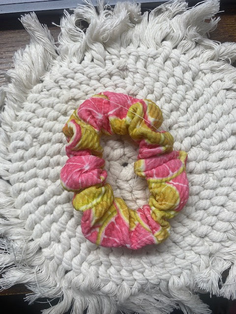 Small Lemon Scrunchie