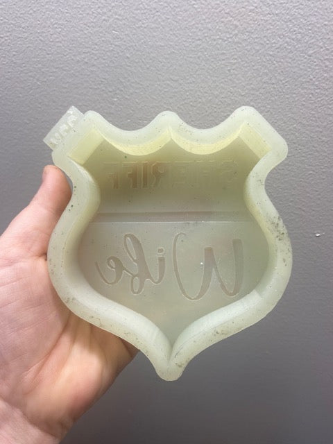 Sheriff's Wife Destash Mold
