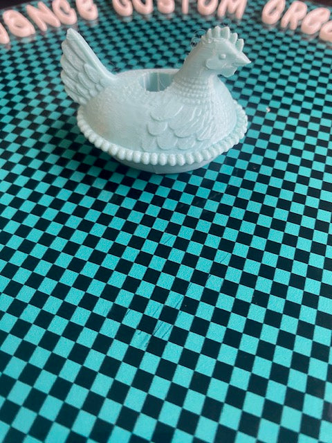 Hen on Nest Straw Topper